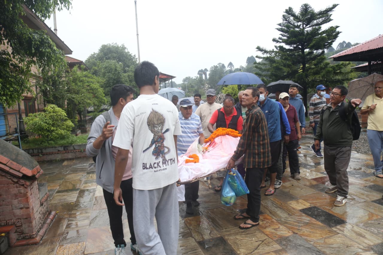 devendraraj-pandey-farewell-funeral (4).jpeg
